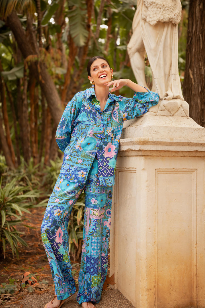 "JUNE" Silk Blouse - Magical Mosaic Azure Introvertie VIENNA