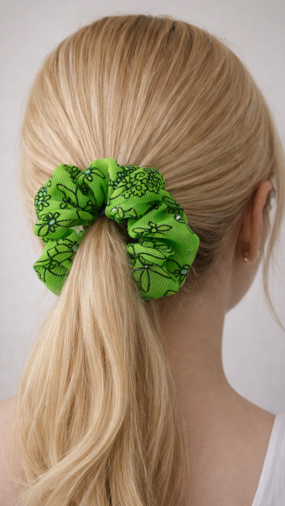 Silk Linen Scrunchie - Lime Bloom Introvertie VIENNA