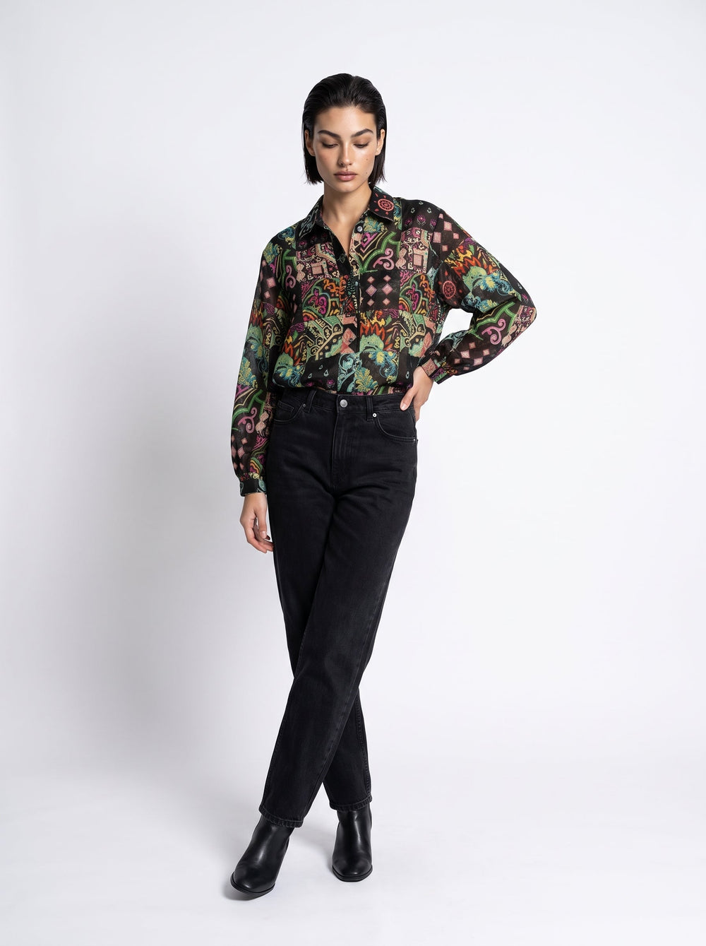 "JUNE" Silk Linen Blouse - Azulejo Dark Introvertie VIENNA