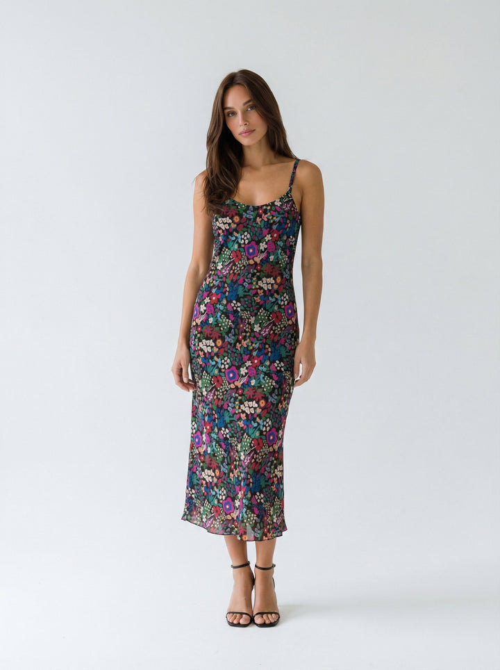 "NOT YOUR DARLING" Slip Dress Midi Introvertie VIENNA